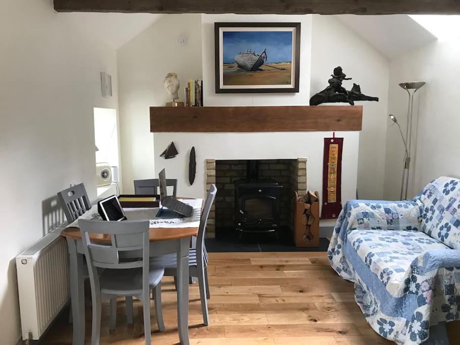 An Bothan-Cosy Cottage In The Cooley Mountains Дъндолк Екстериор снимка
